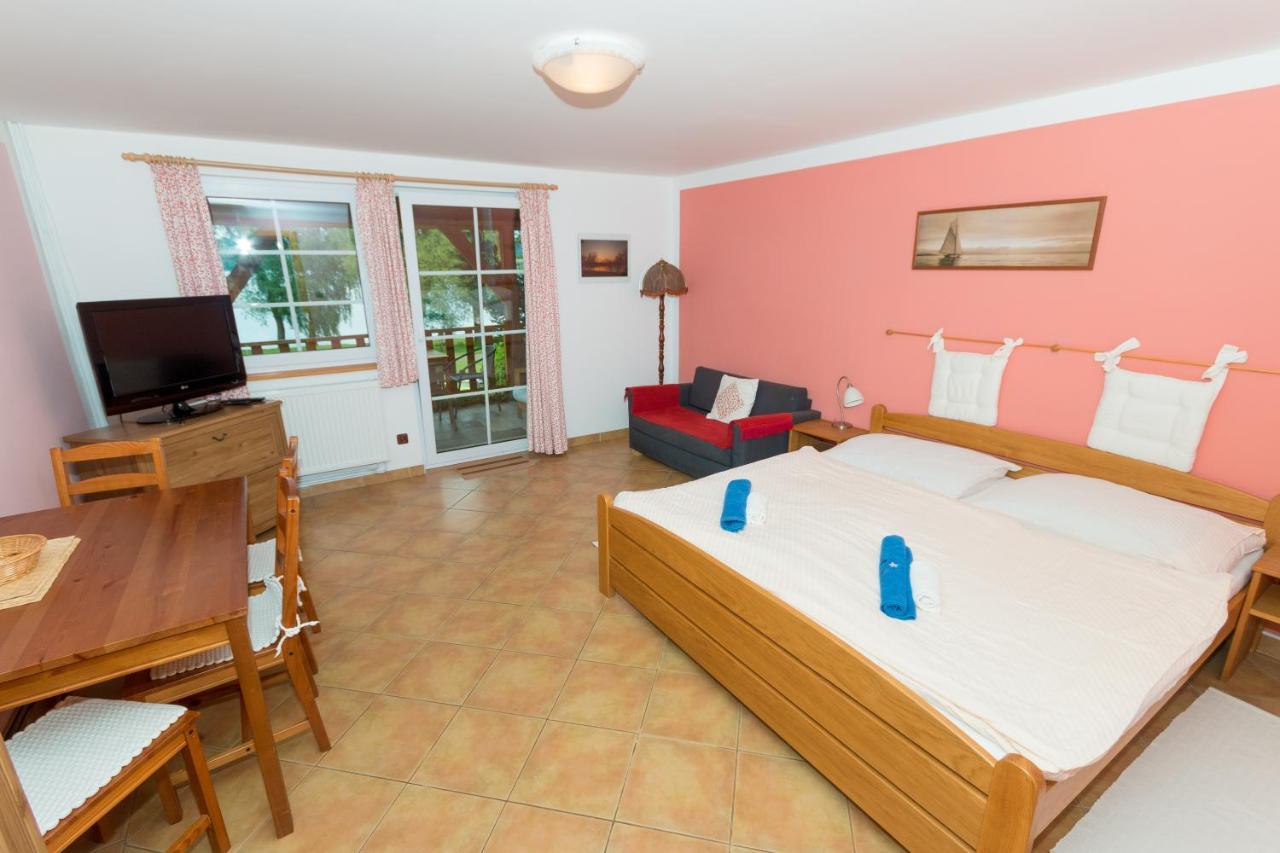 Apartments U Jezera Cerna Černá v Pošumaví Extérieur photo